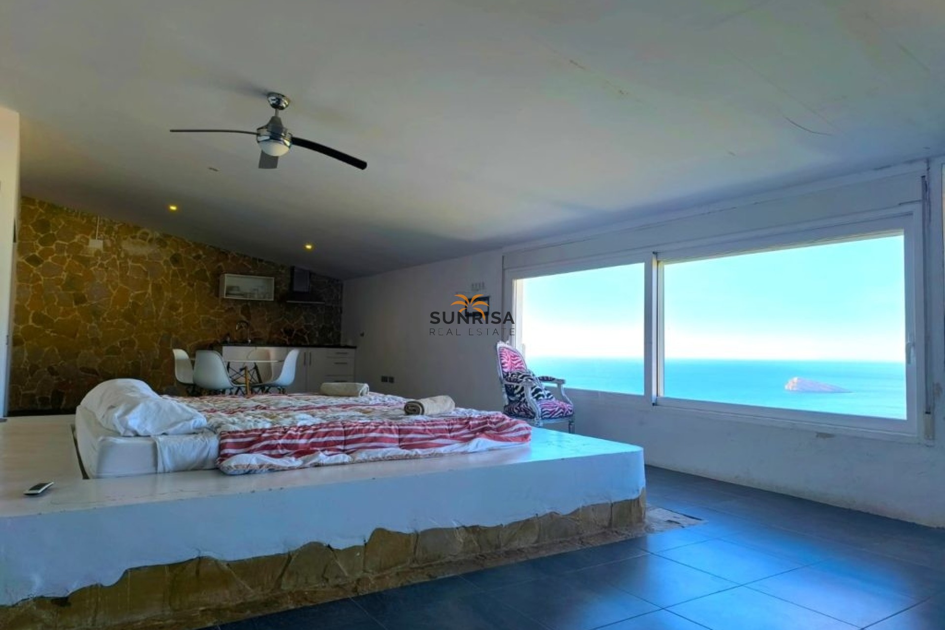 Resale - Villa - Benidorm