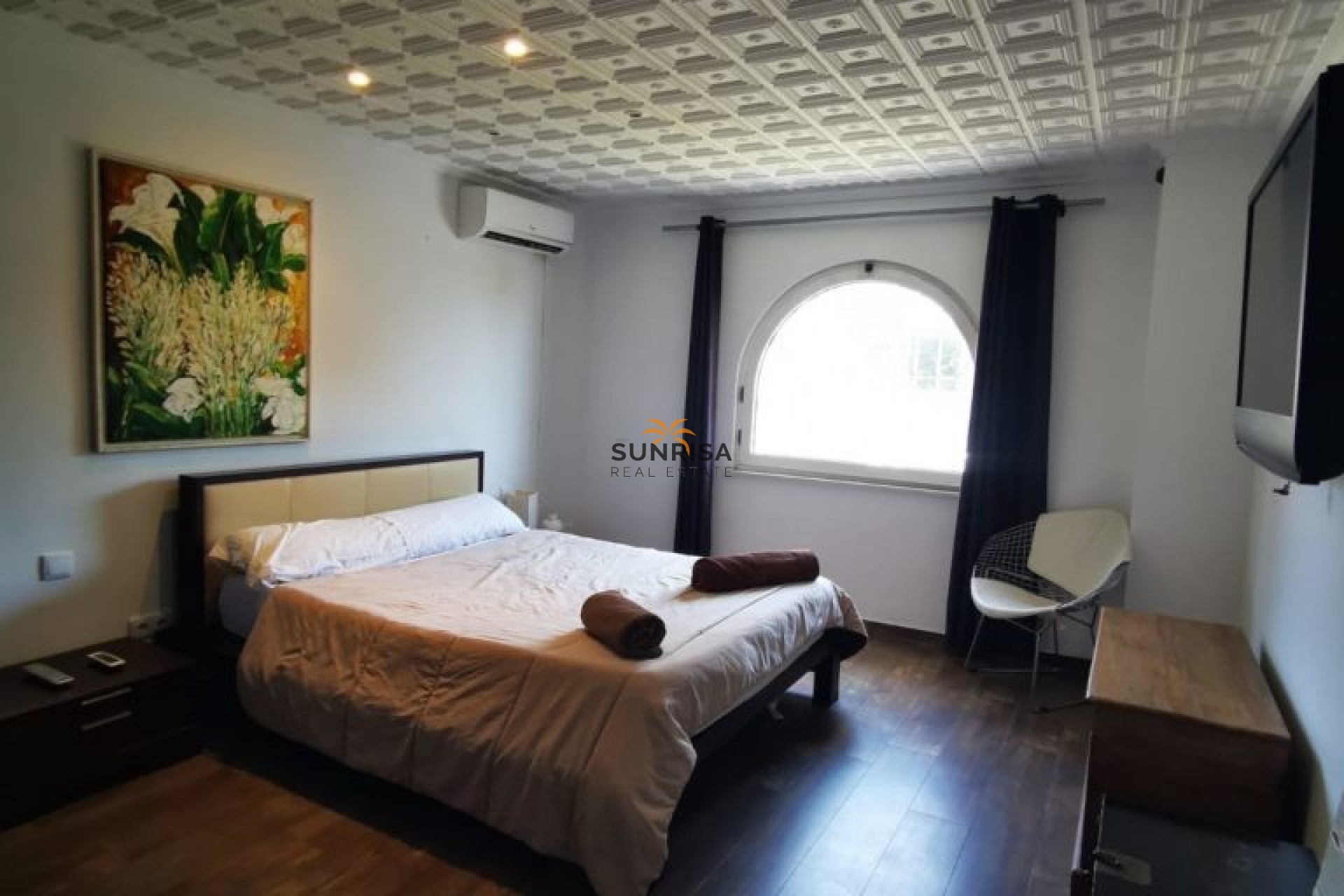 Resale - Villa - Benidorm