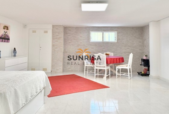 Villa · Reventa - Ciudad Quesada · Alicante · España