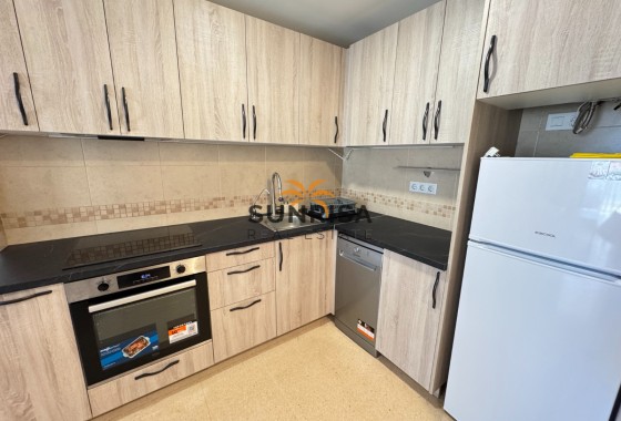 Apartment · Resale - Guardamar del Segura · Alicante · Spain