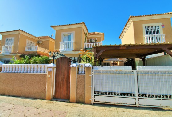 Villa · Reventa - Orihuela Costa · Playa Flamenca · Alicante · España