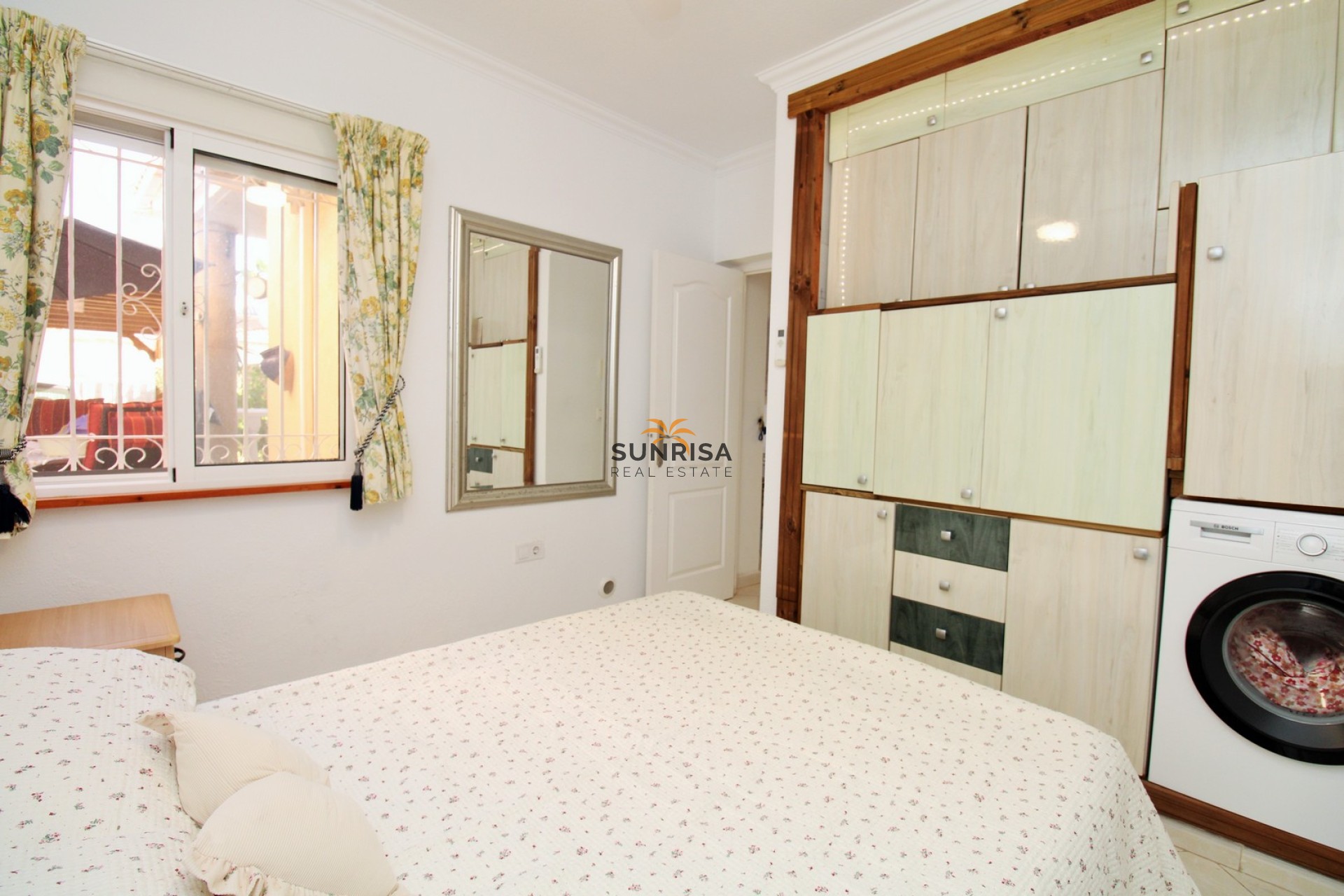 Herverkoop - Villa - Orihuela Costa