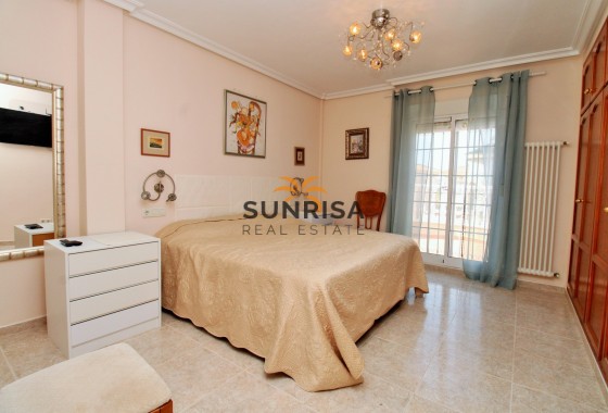 Villa · Herverkoop - Orihuela Costa · Villamartín · Alicante · Spanje