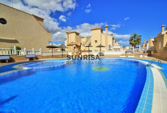 Villa · Herverkoop - Orihuela Costa · Villamartín · Alicante · Spanje