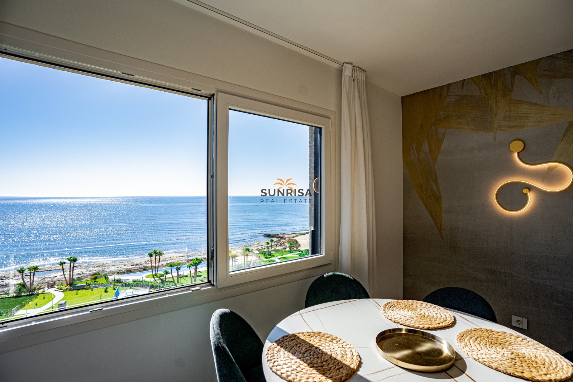 Resale - Apartment - Orihuela Costa