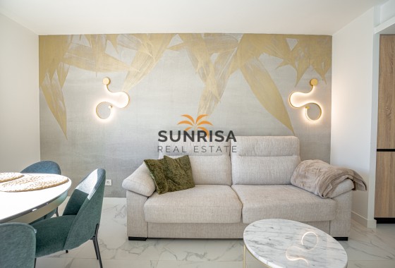 Appartement · Herverkoop - Orihuela Costa · Punta Prima · Alicante · Spanje