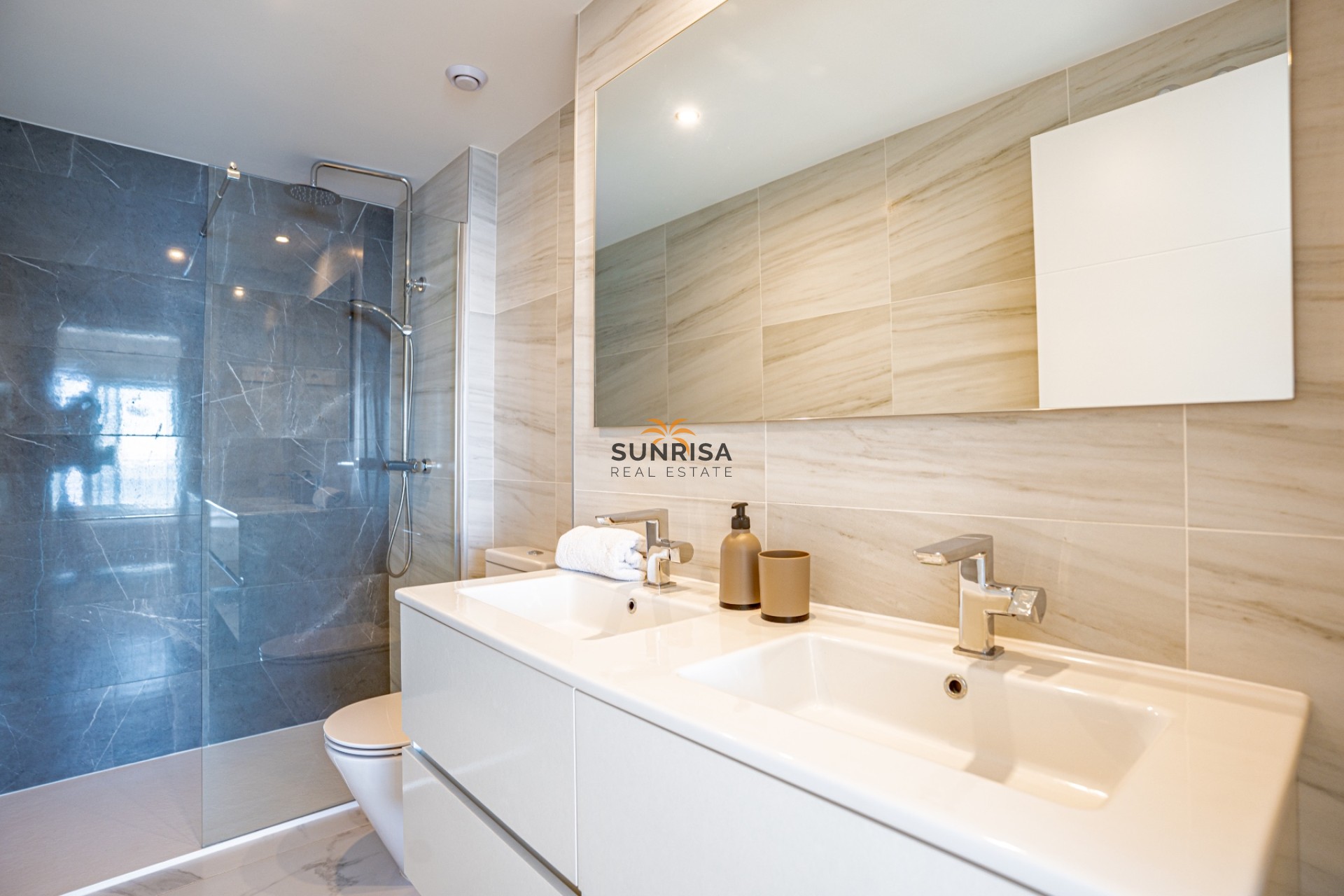 Resale - Apartment - Orihuela Costa
