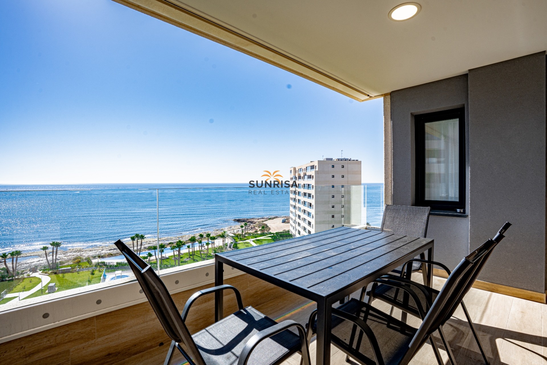 Resale - Apartment - Orihuela Costa
