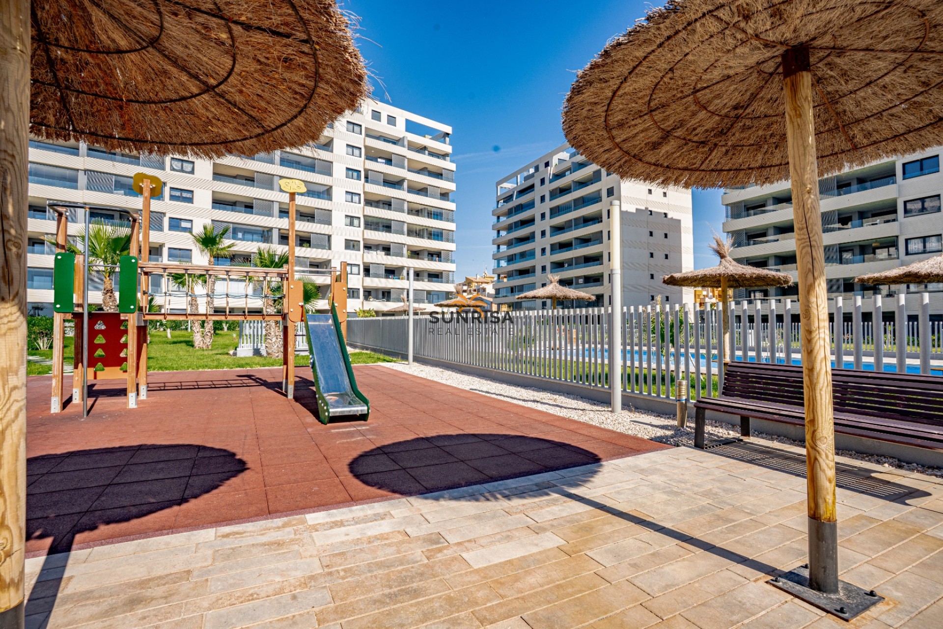 Resale - Apartment - Orihuela Costa