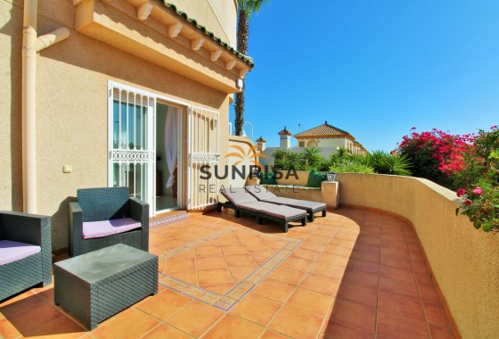 Appartement · Herverkoop - Orihuela Costa · PAU 8 · Alicante · Spanje