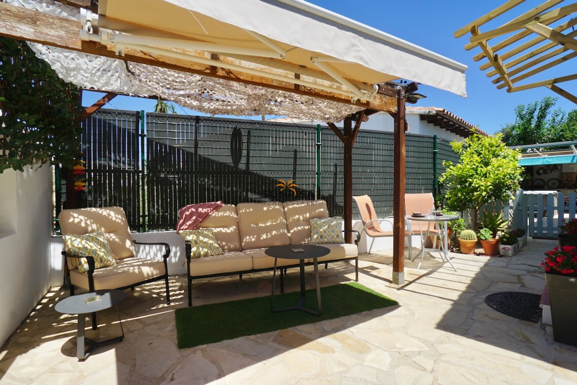 Resale - Villa - Moraira