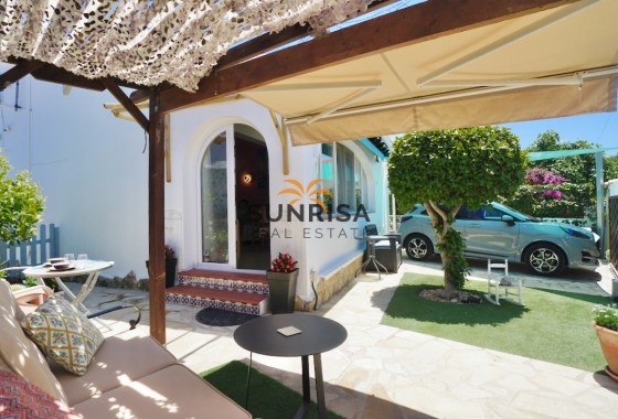 Villa · Herverkoop - Moraira · Alicante · Spanje