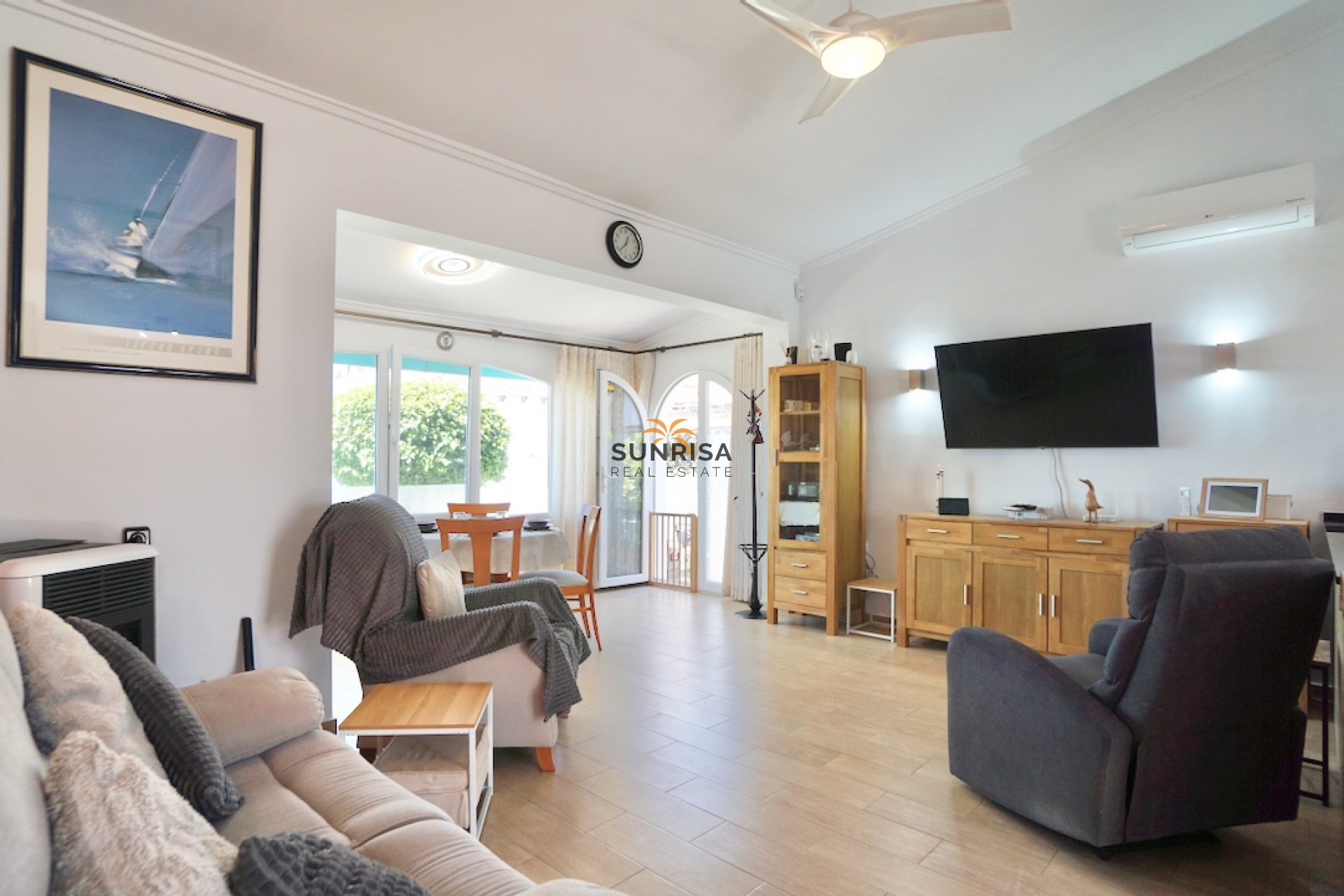 Resale - Villa - Moraira