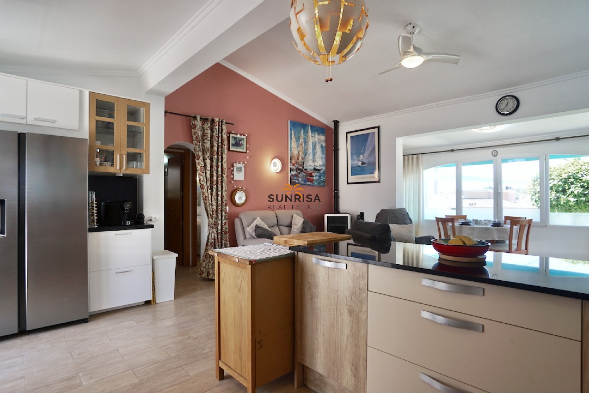 Resale - Villa - Moraira