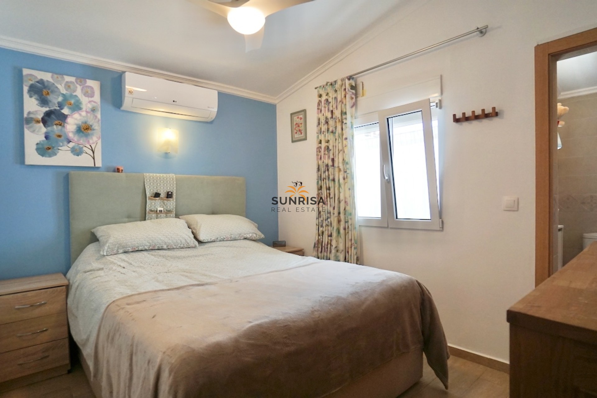 Resale - Villa - Moraira