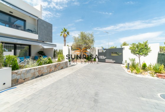 Bungalow · Obra nueva - Torrevieja · Alicante · España