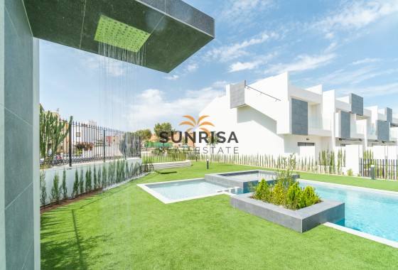 Bungalow · Obra nueva - Torrevieja · Alicante · España