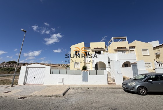 Apartment · Resale - Villamartin · Alicante · Spain