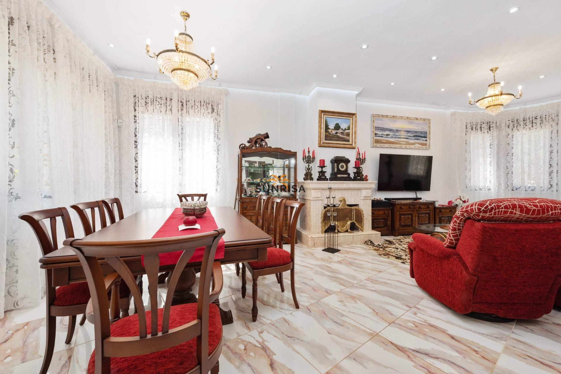 Resale - Villa - Orihuela Costa