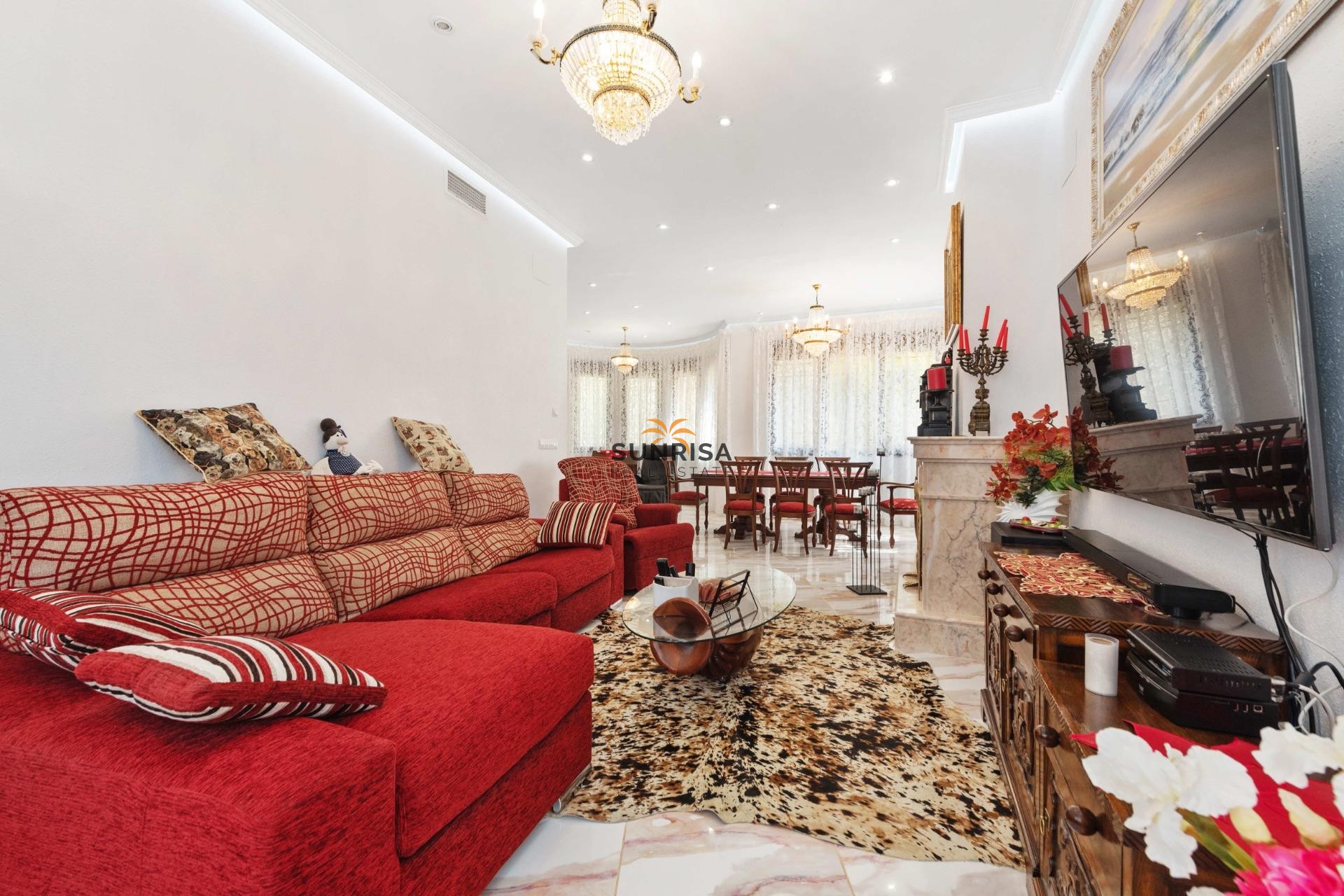 Resale - Villa - Orihuela Costa