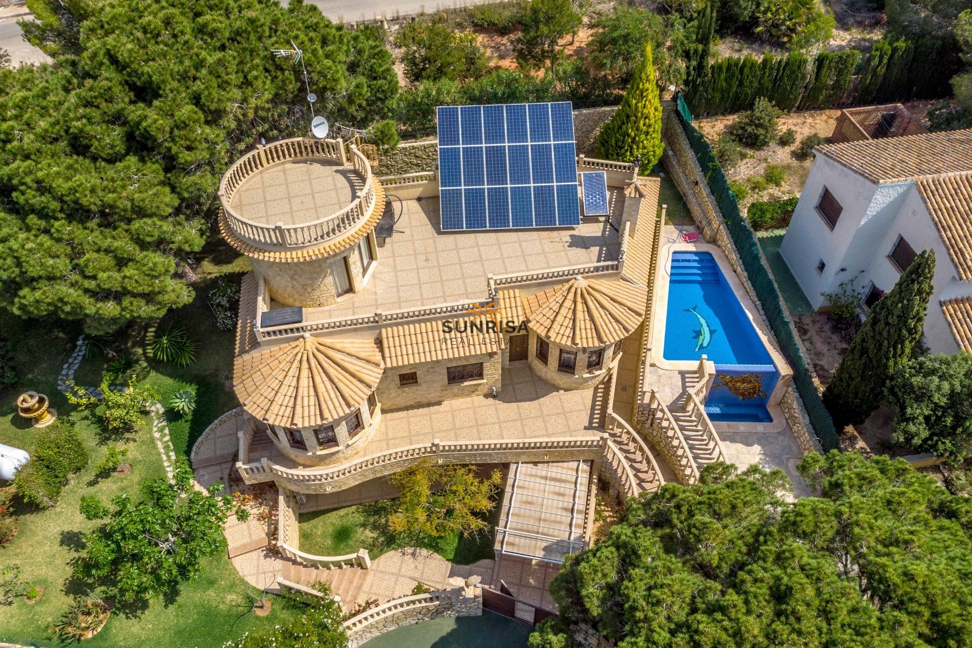 Resale - Villa - Orihuela Costa