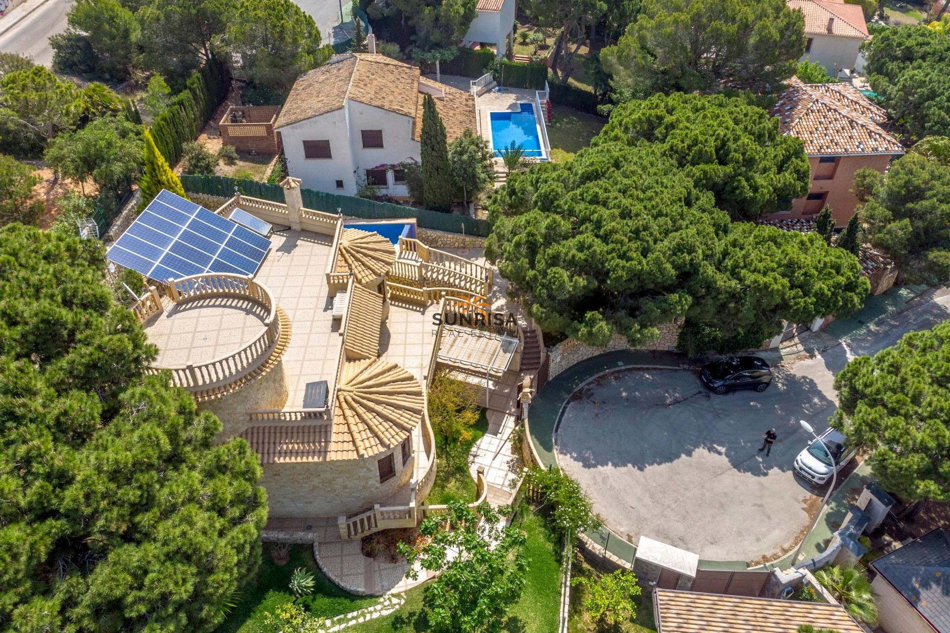 Resale - Villa - Orihuela Costa