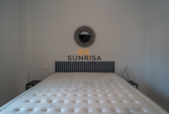 Apartment · Resale - Pilar de la Horadada · Mil Palmeras · Alicante · Spain