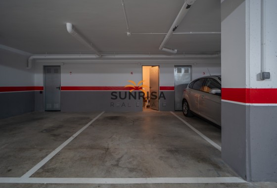 Apartment · Resale - Pilar de la Horadada · Mil Palmeras · Alicante · Spain