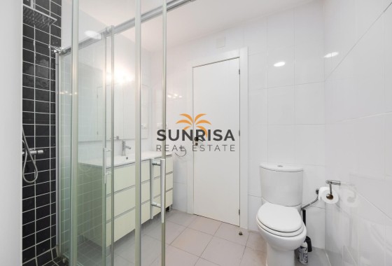 Appartement · Herverkoop - Torrevieja · Acequion · Alicante · Spanje