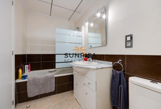 Apartamento · Reventa - Torrevieja · Centro · Alicante · España