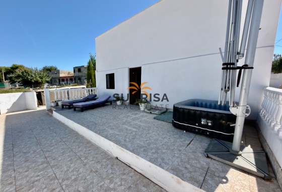 Finca · Herverkoop - Dolores · Alicante · Spanje
