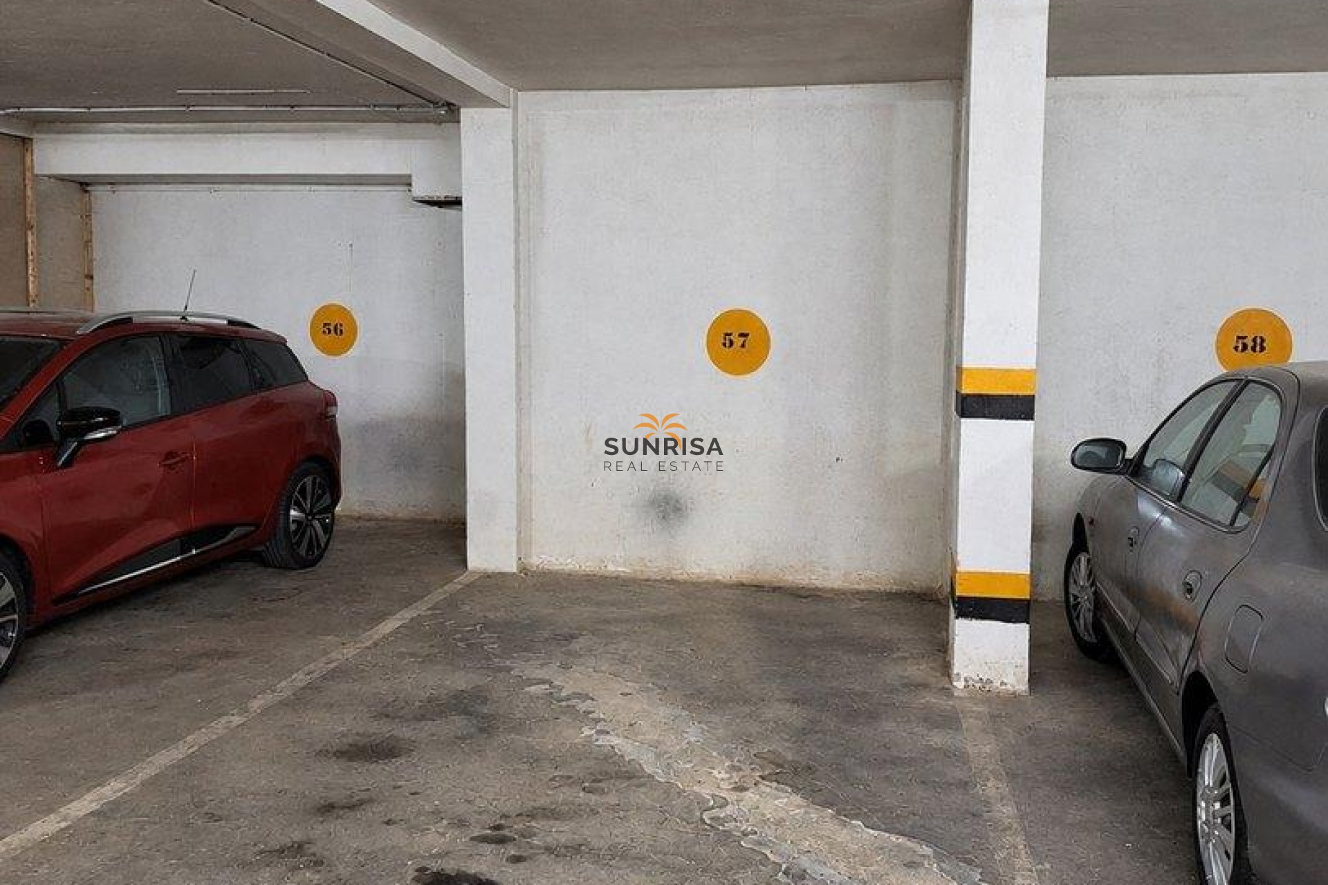 Reventa - Garaje / aparcamiento - Torrevieja