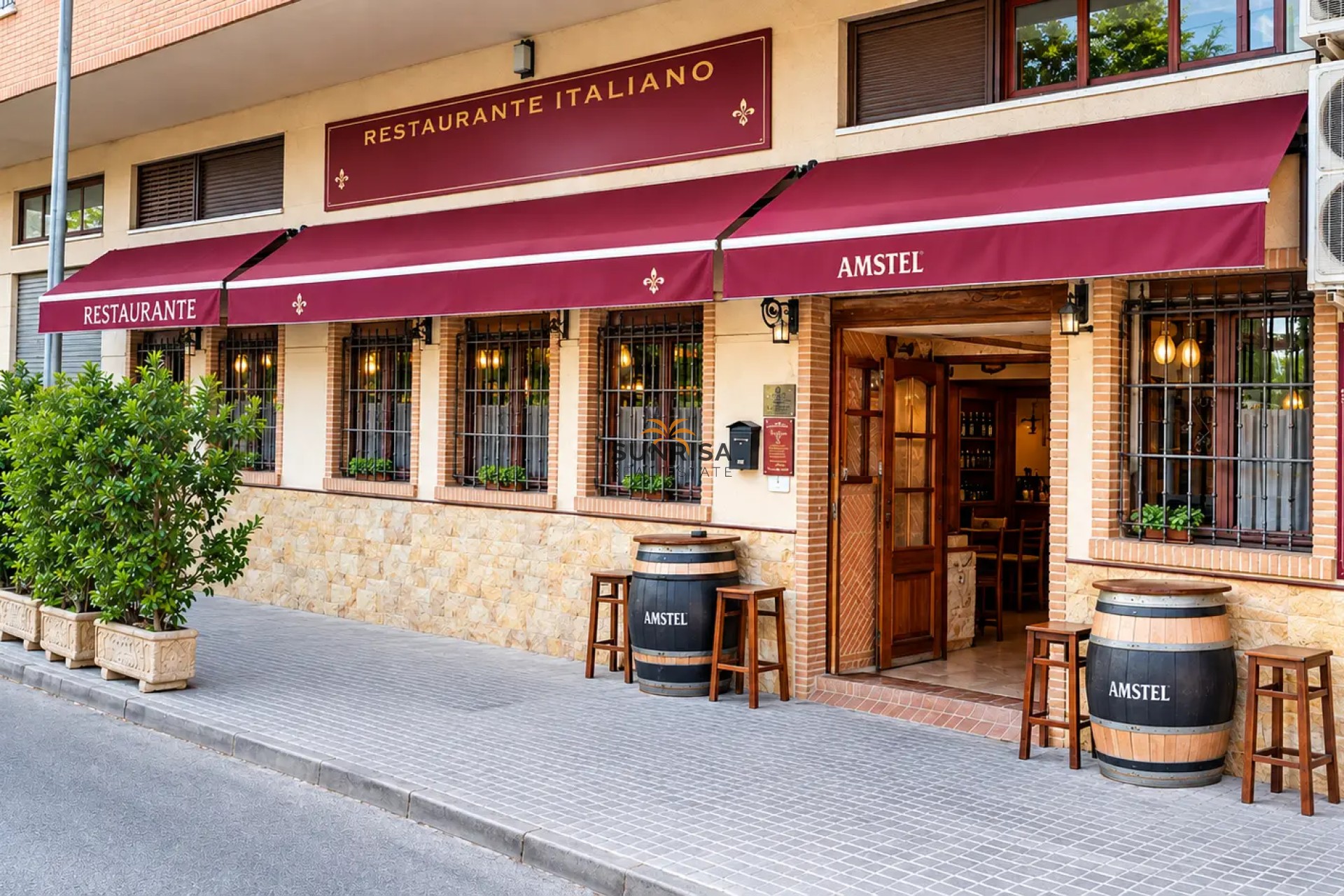 Resale - Commercial premises - Orihuela
