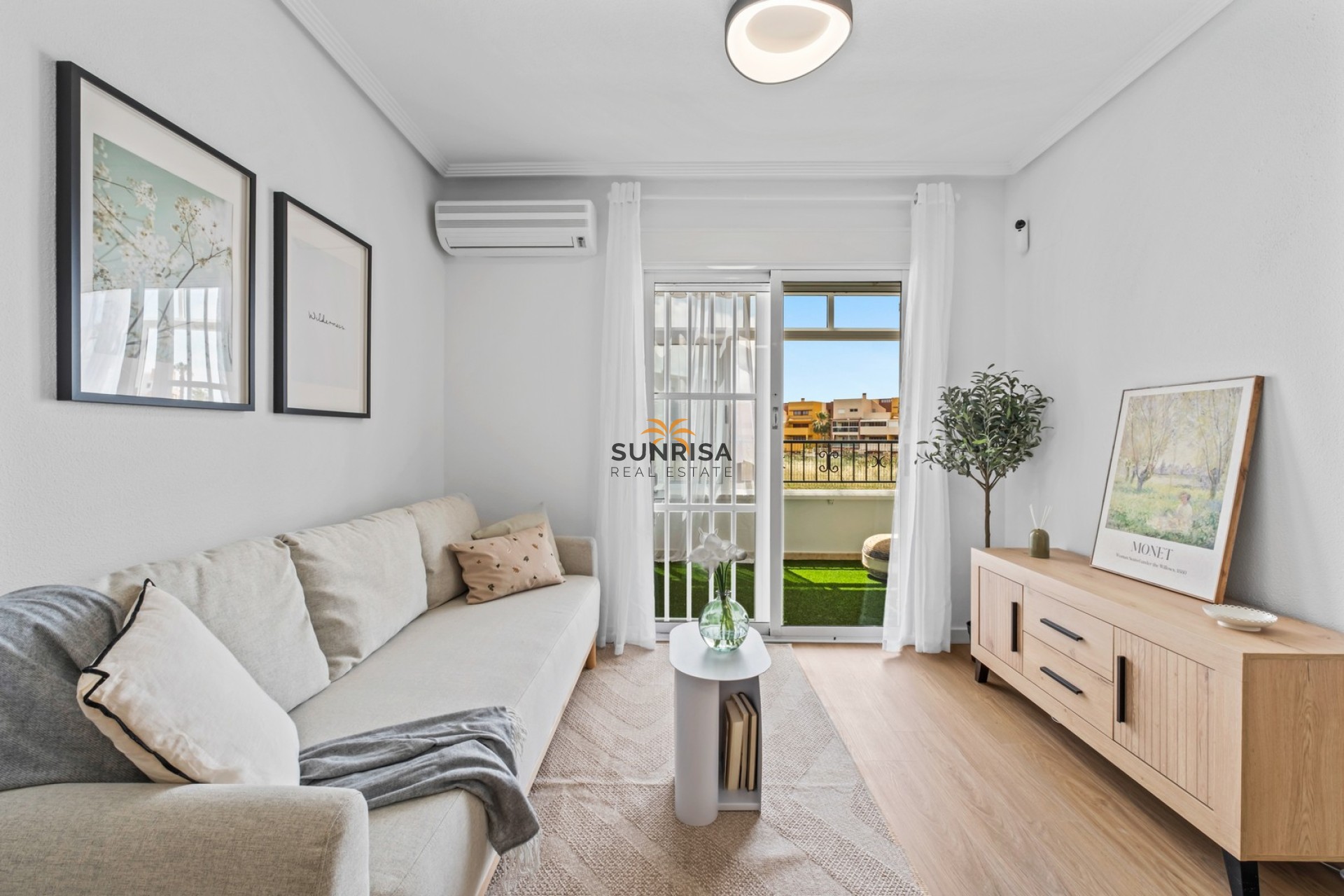Resale - Apartment - Orihuela Costa