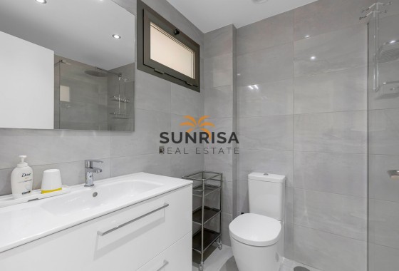Apartamento · Reventa - Orihuela Costa · La Zenia · Alicante · España
