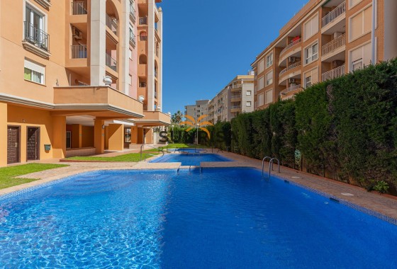 Appartement · Revente - Torrevieja · Playa de los Locos · Alicante · Espagne