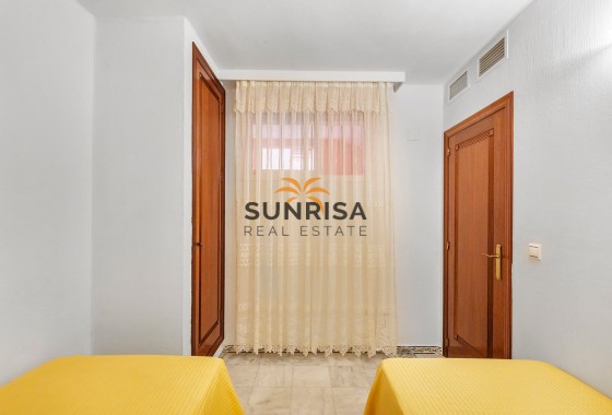 Appartement · Revente - Torrevieja · Playa de los Locos · Alicante · Espagne