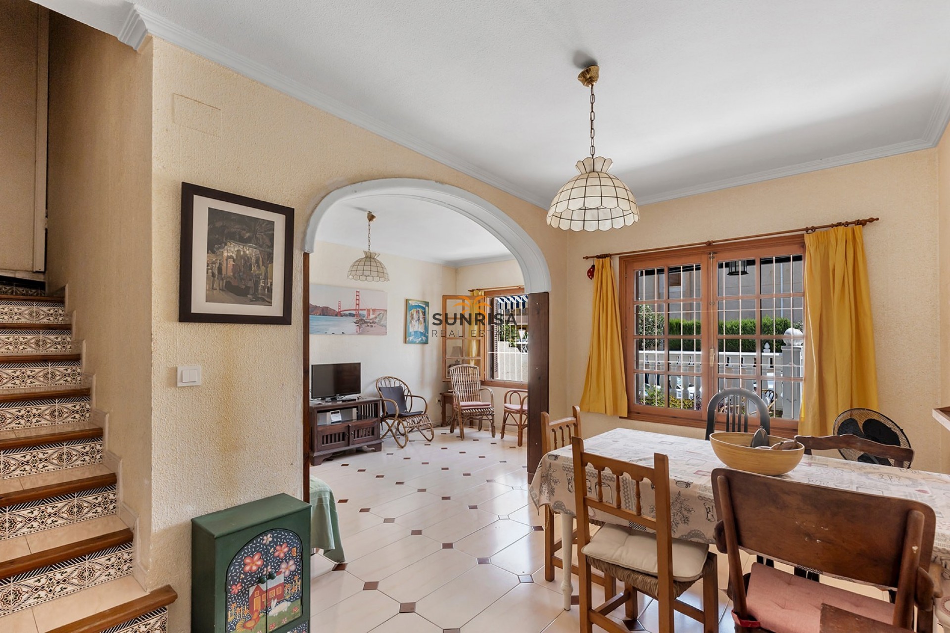 Resale - Townhouse - La Mata