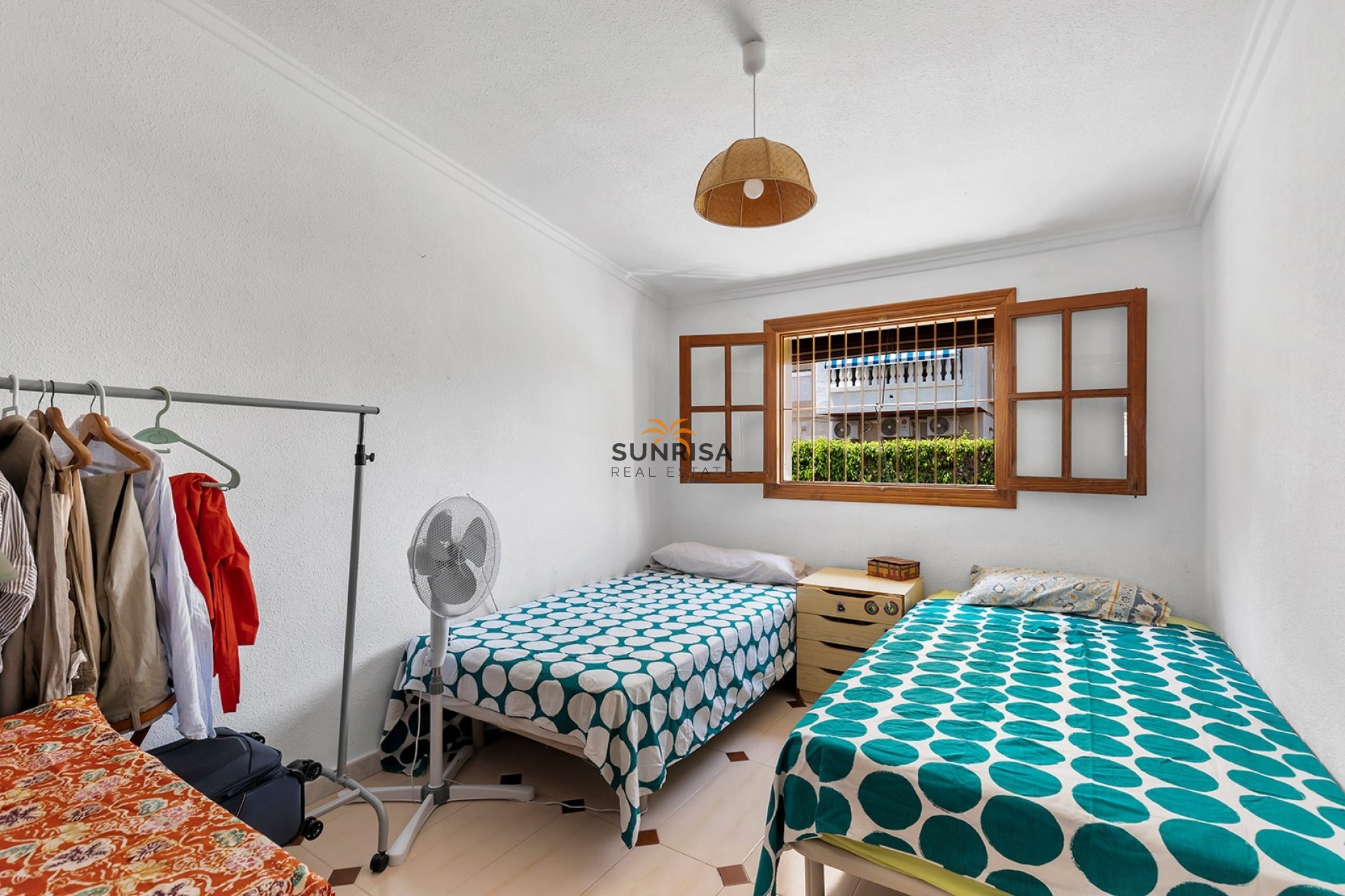Resale - Townhouse - La Mata