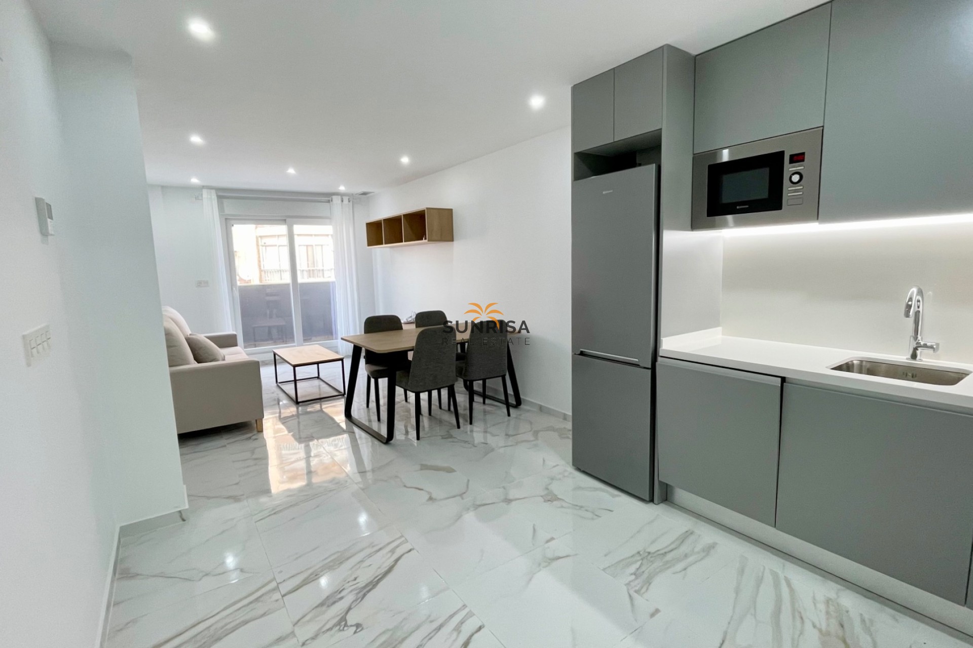 Resale - Apartment - Torrevieja