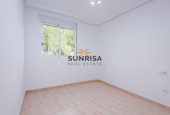 Appartement · Herverkoop - Orihuela Costa · Lomas de Cabo Roig · Alicante · Spanje