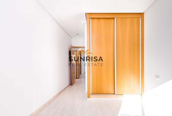 Appartement · Herverkoop - Orihuela Costa · Lomas de Cabo Roig · Alicante · Spanje