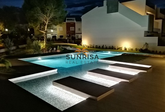 Bungalow · Obra nueva - Torrevieja · Alicante · España