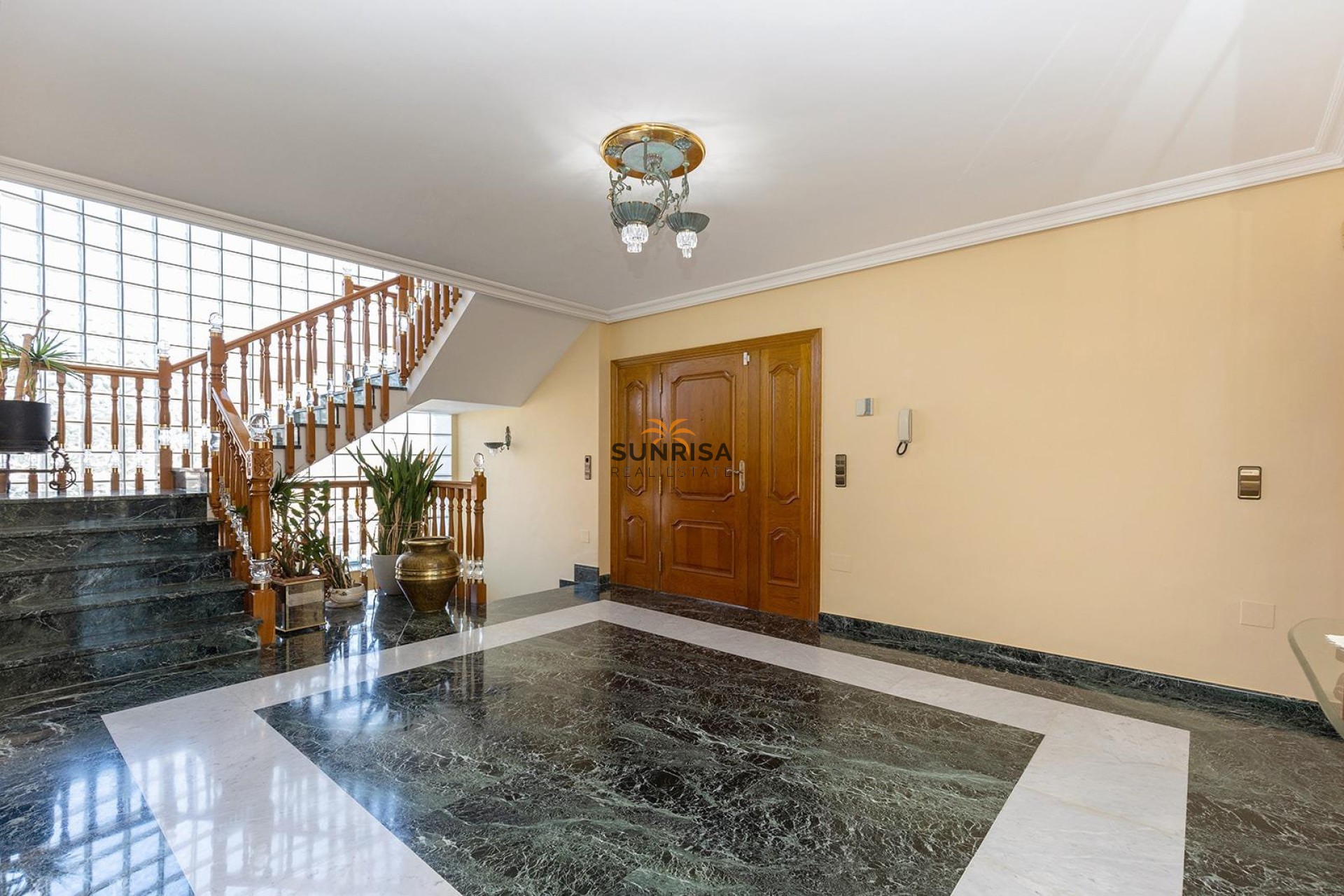 Herverkoop - Villa - Torreta Florida