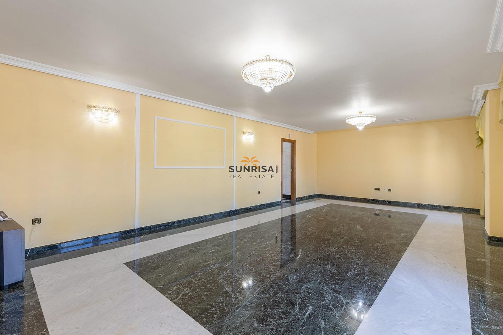 Herverkoop - Villa - Torreta Florida