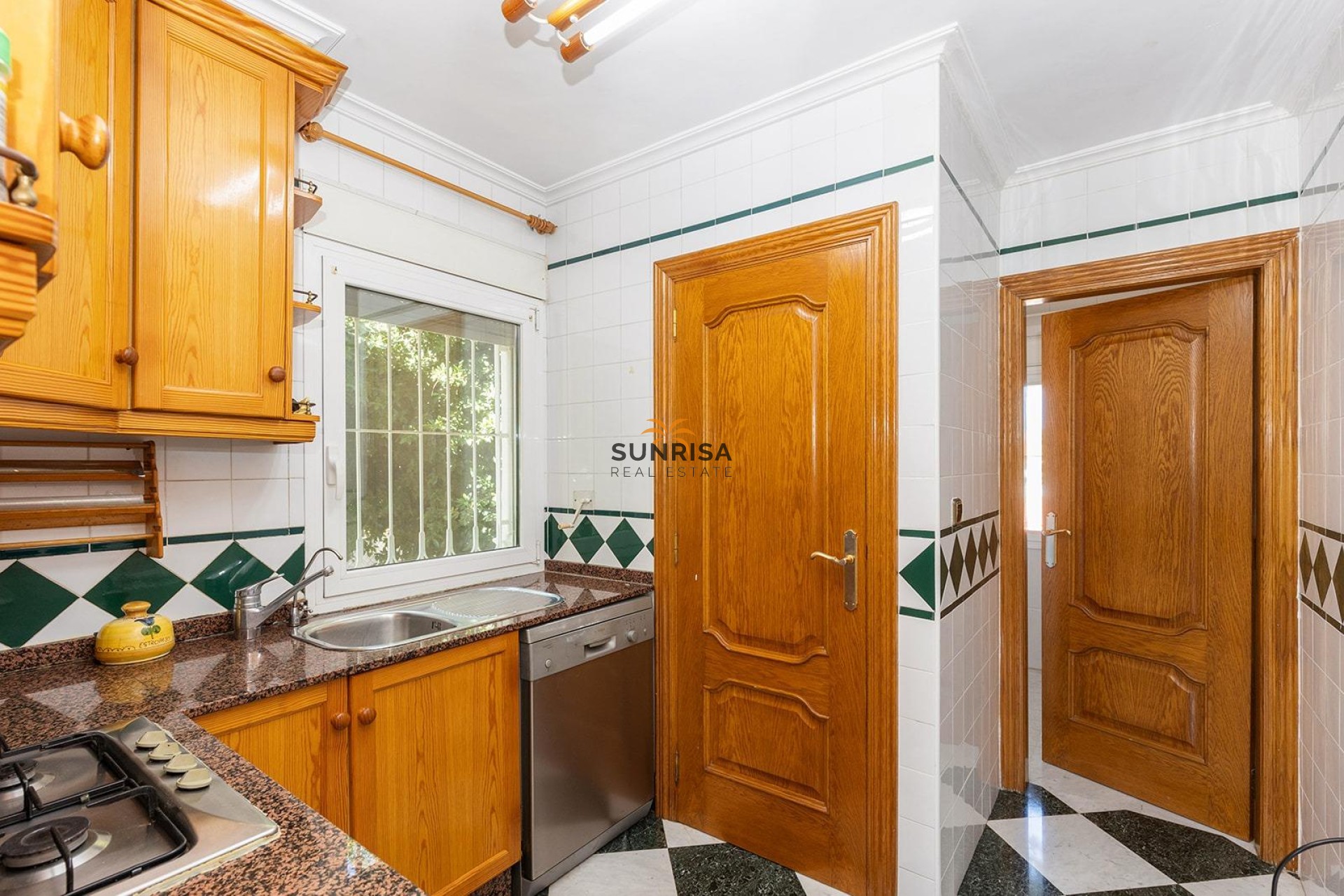 Herverkoop - Villa - Torreta Florida