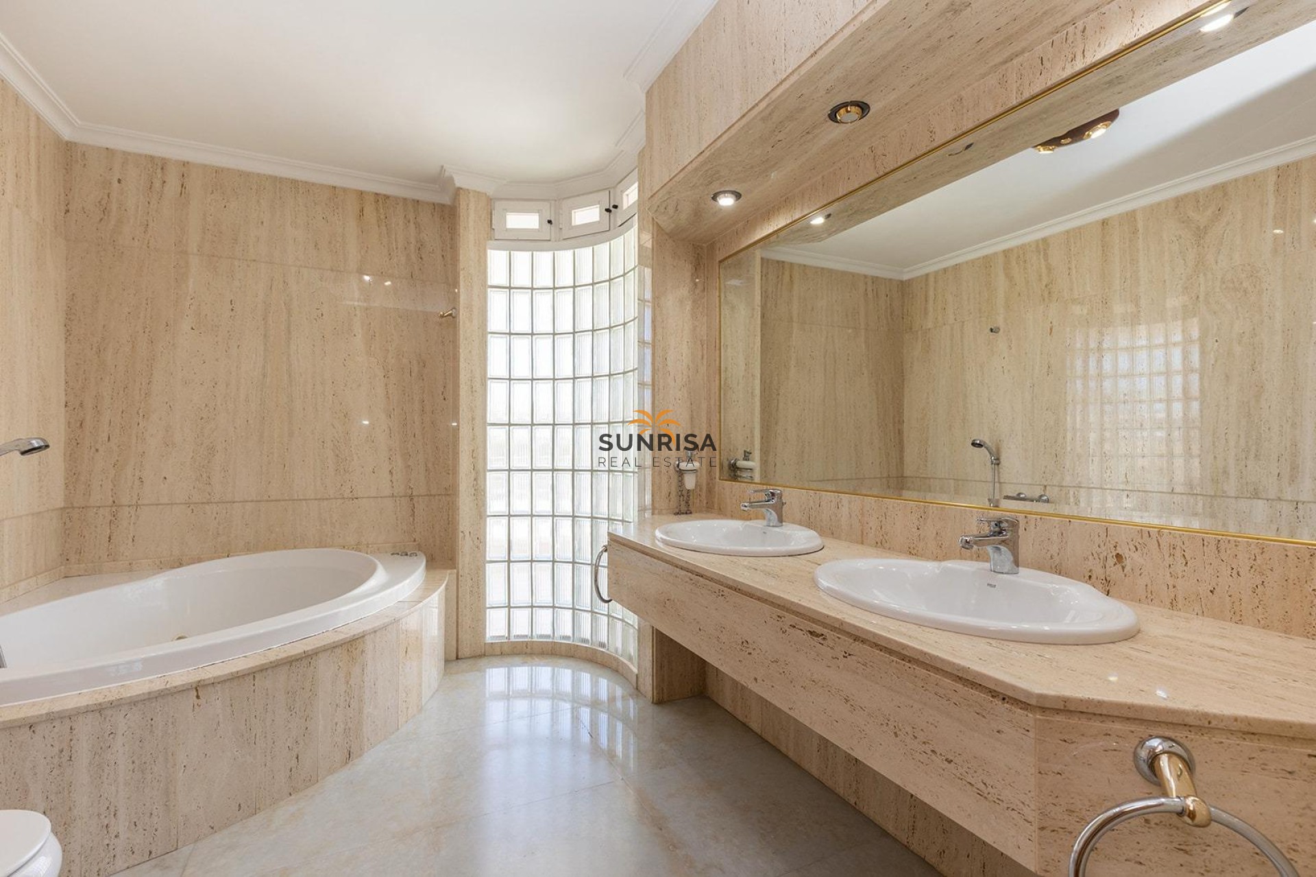 Herverkoop - Villa - Torreta Florida