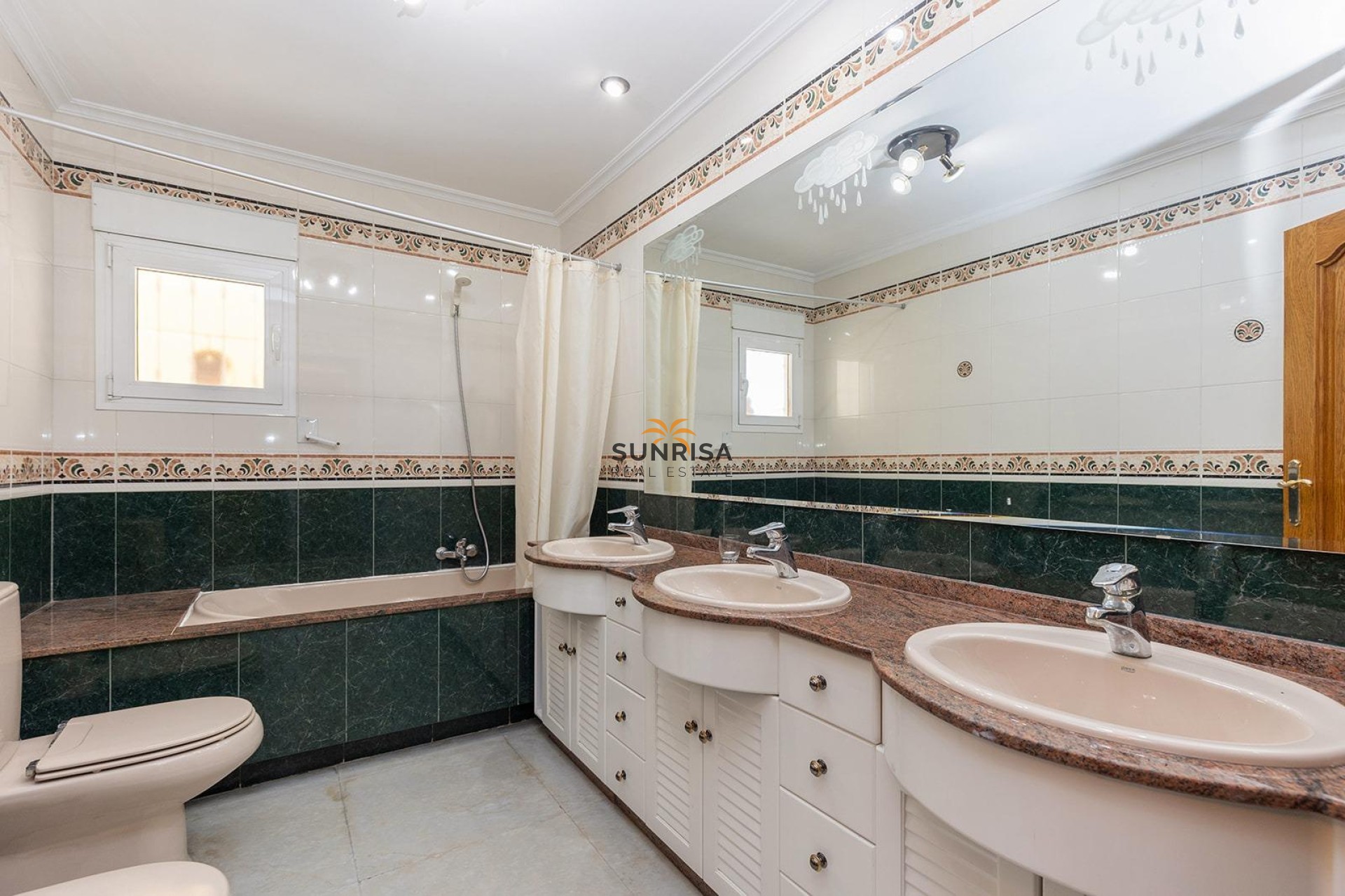 Herverkoop - Villa - Torreta Florida