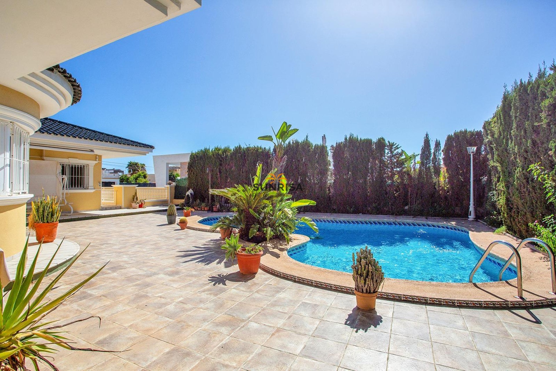 Herverkoop - Villa - Torreta Florida