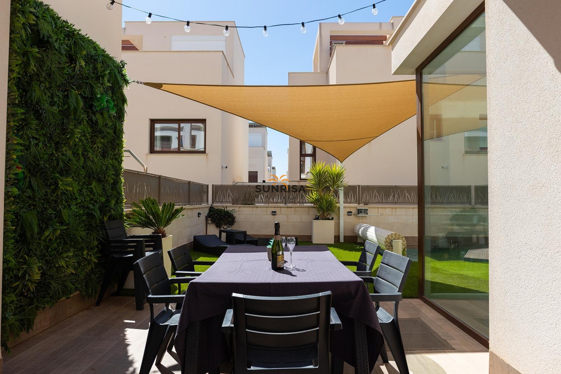 Resale - Villa - Rojales
